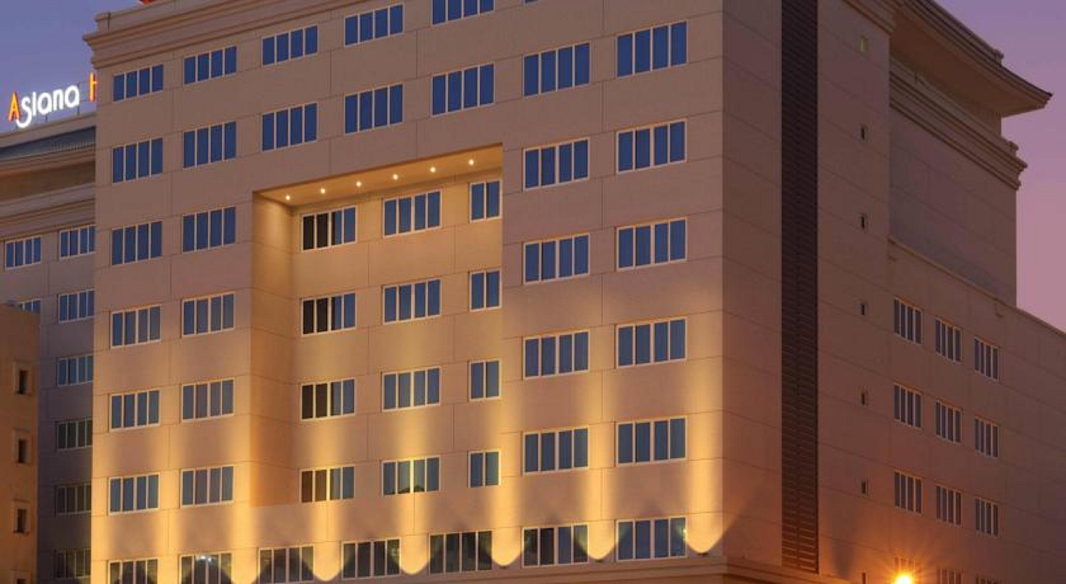 Asiana Hotel Dubai Bagian luar foto The building of the university library