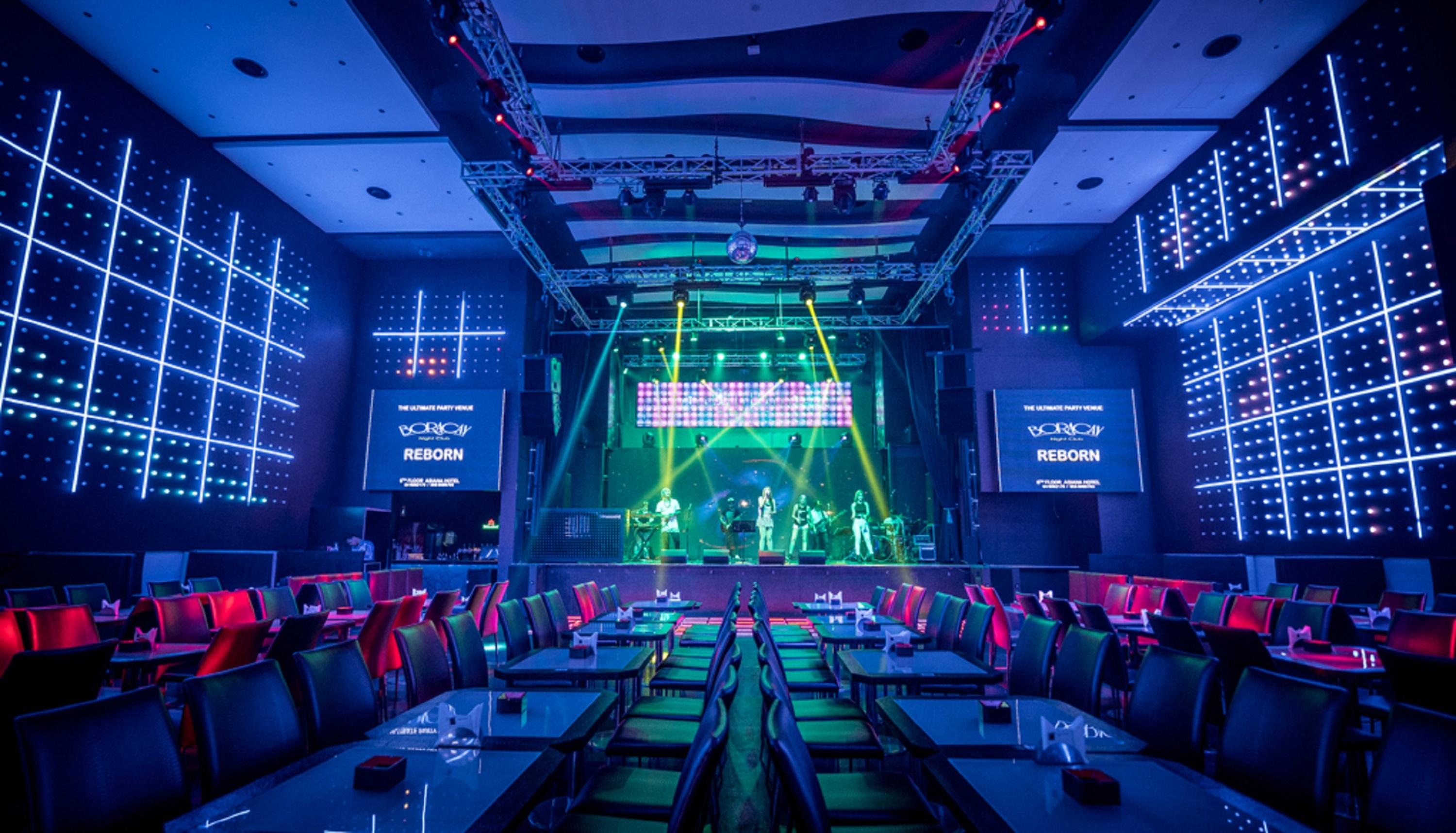 Asiana Hotel Dubai Bagian luar foto The interior of the nightclub
