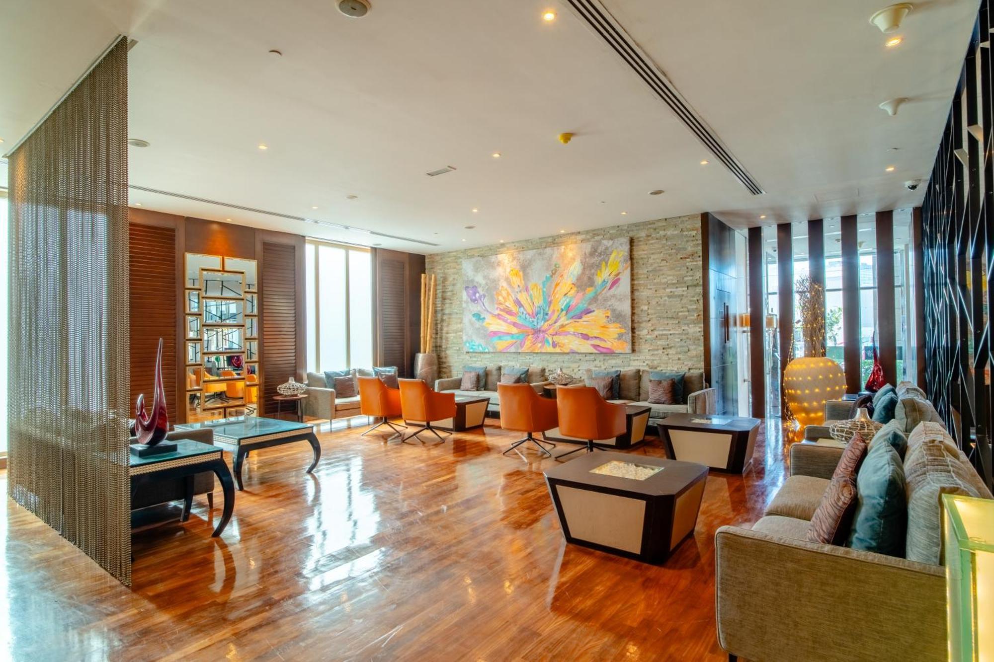Asiana Hotel Dubai Bagian luar foto The lobby of the hotel